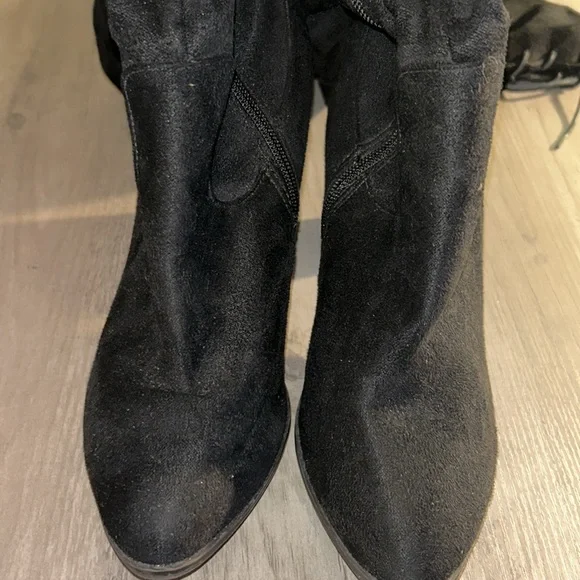 Black Suede Lace Up Back -QUPID Stretchy Over The Knee Boots Size 9M - Picture 6 of 9